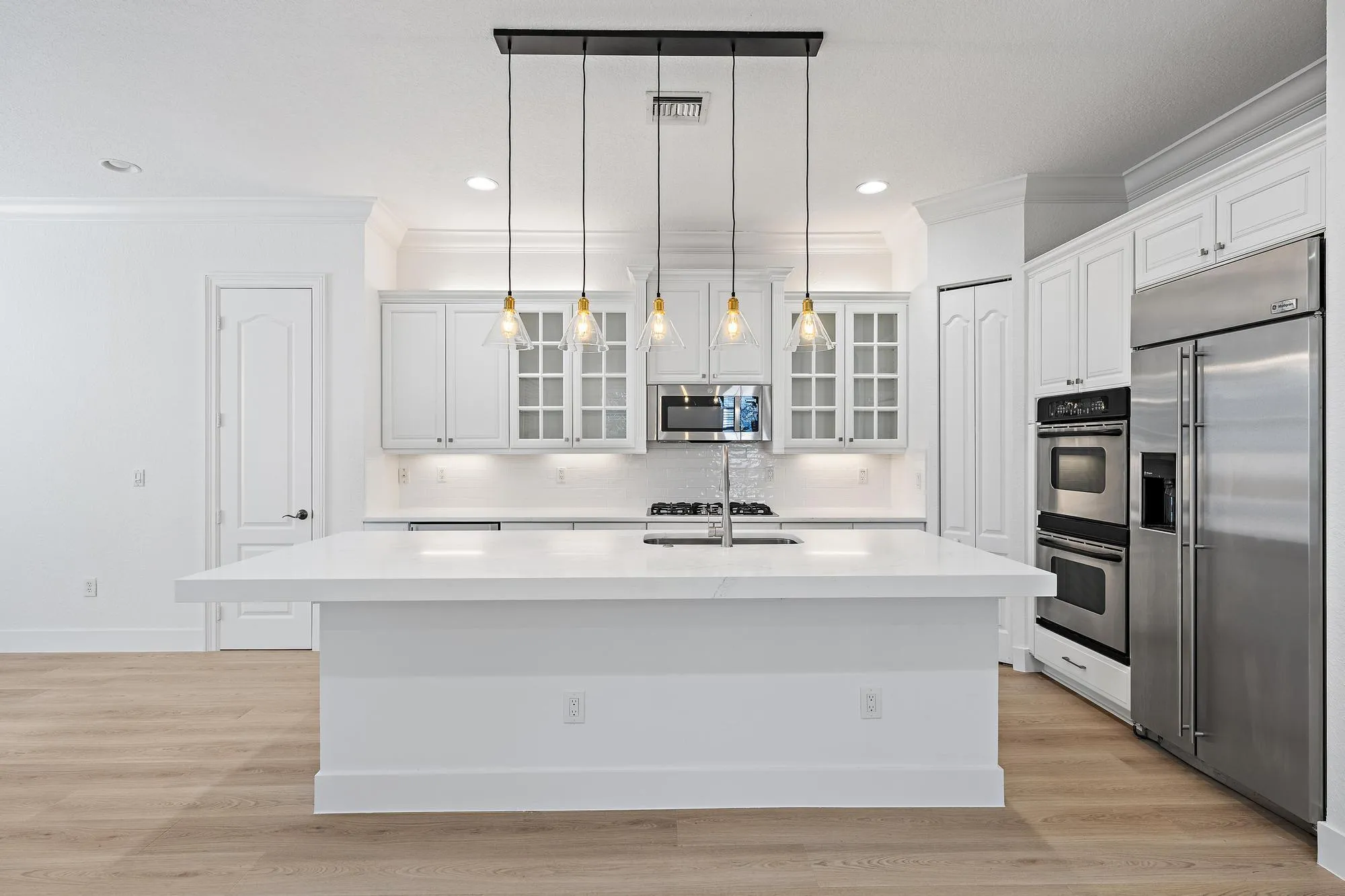 1058 Vintner Blvd-8