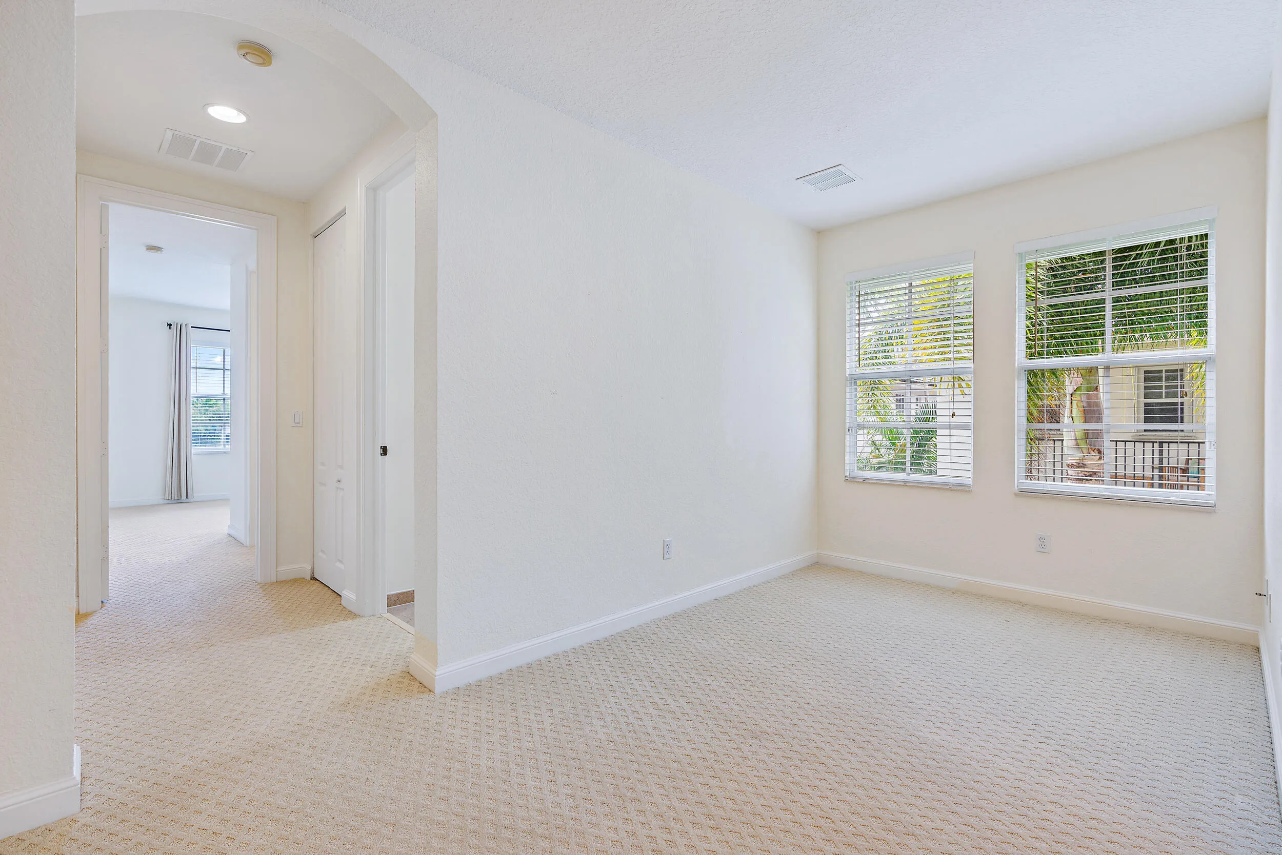 1058 Vinter Blvd MLS-18