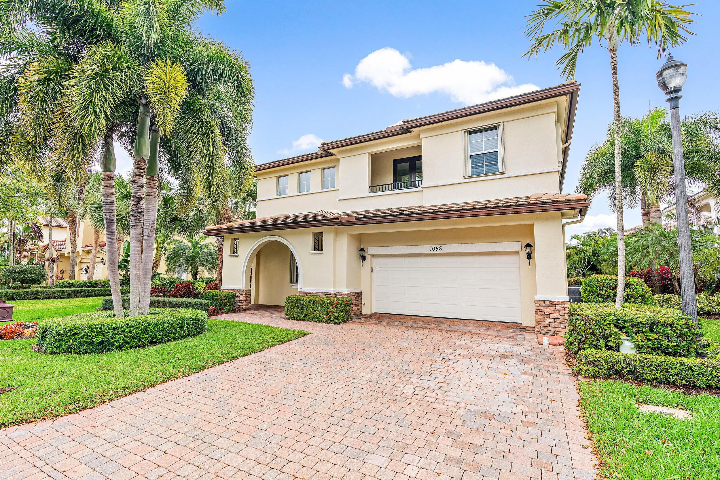 1058 Vinter Blvd MLS-26 (1)