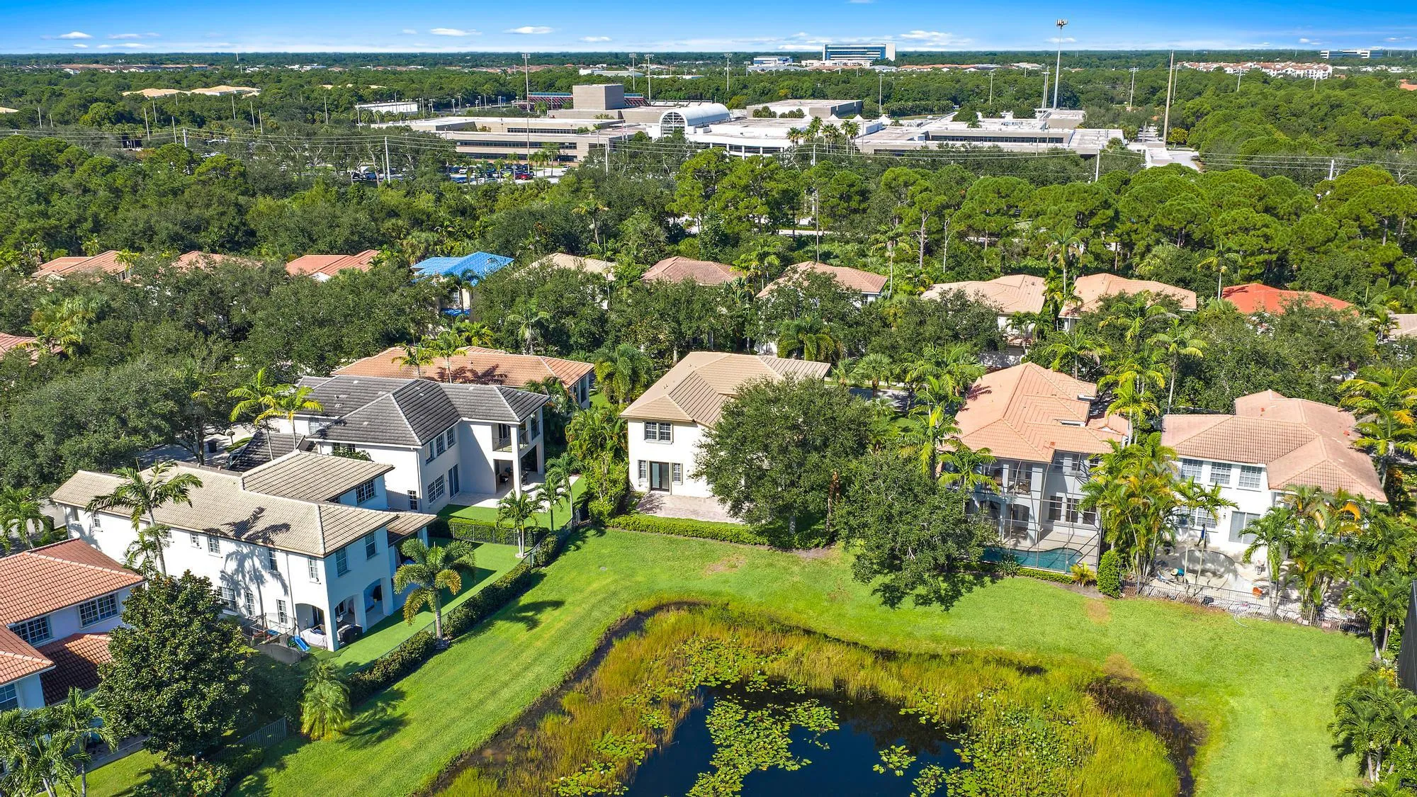1058 Vintner Blvd-32