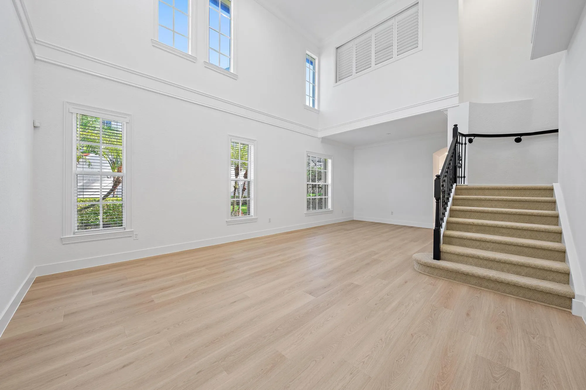 1058 Vintner Blvd-4
