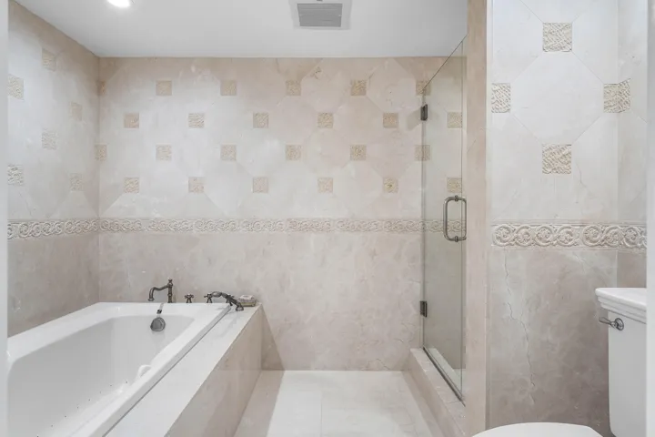 SOOTHING SPA TUB - INLAID MARBLE WALLS