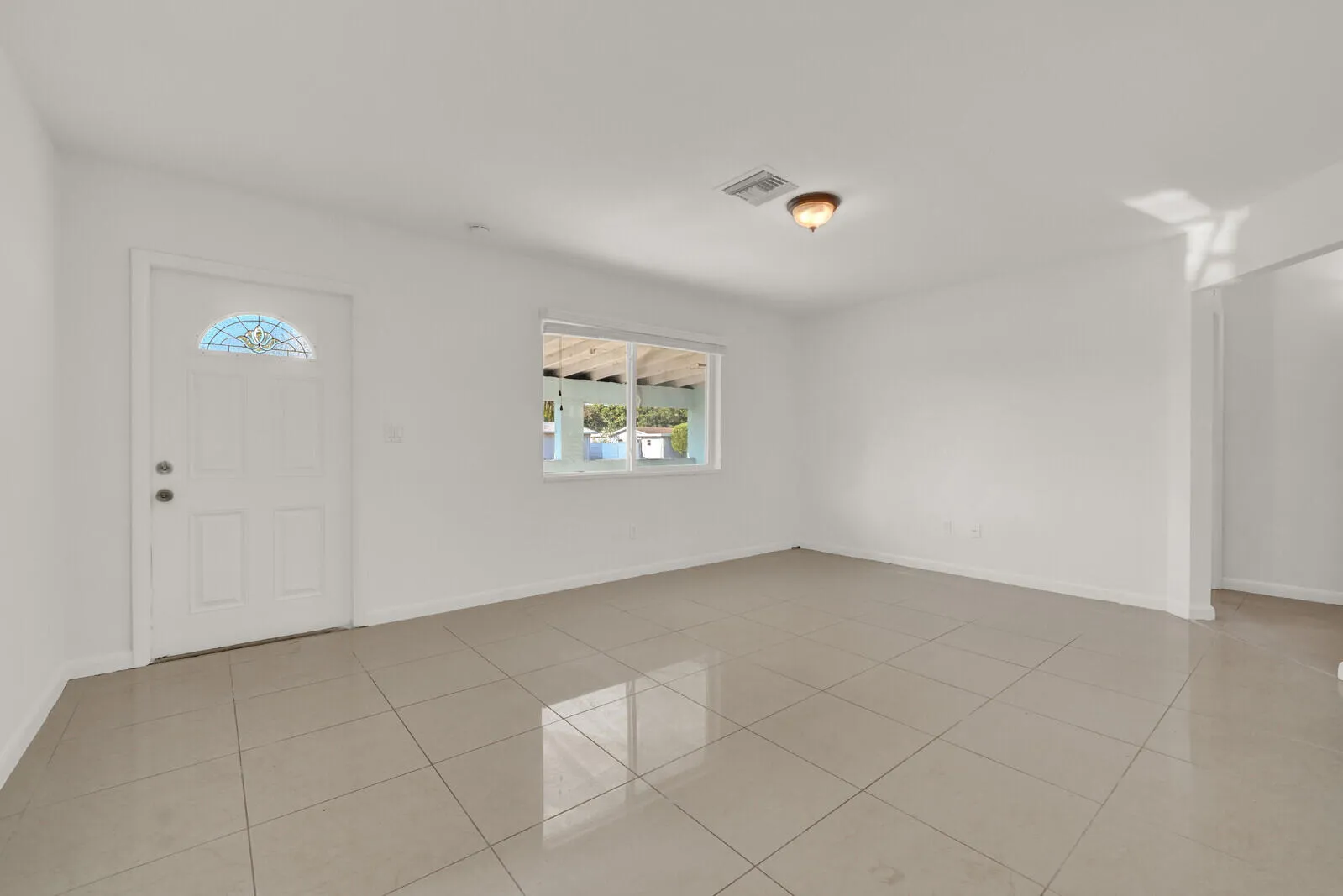 Living Roomge_7_mls