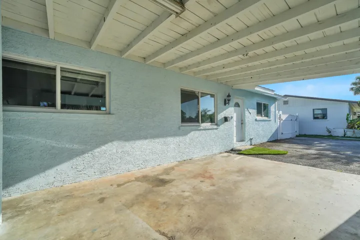 Carport