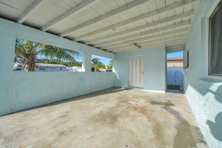 Carport