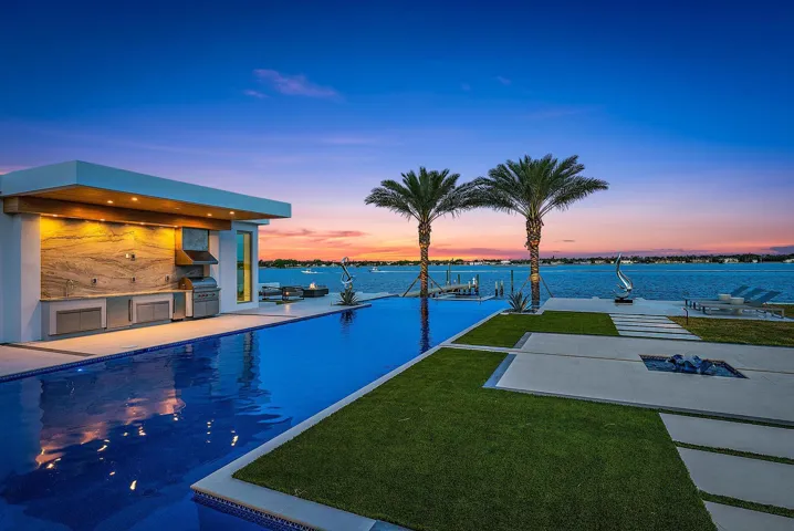 Infinity Pool