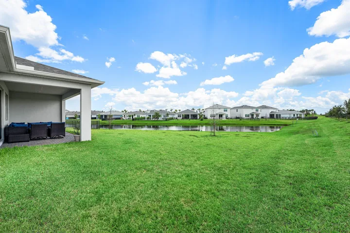 033-10319SouthwestAdelaideTerrace-PortSt