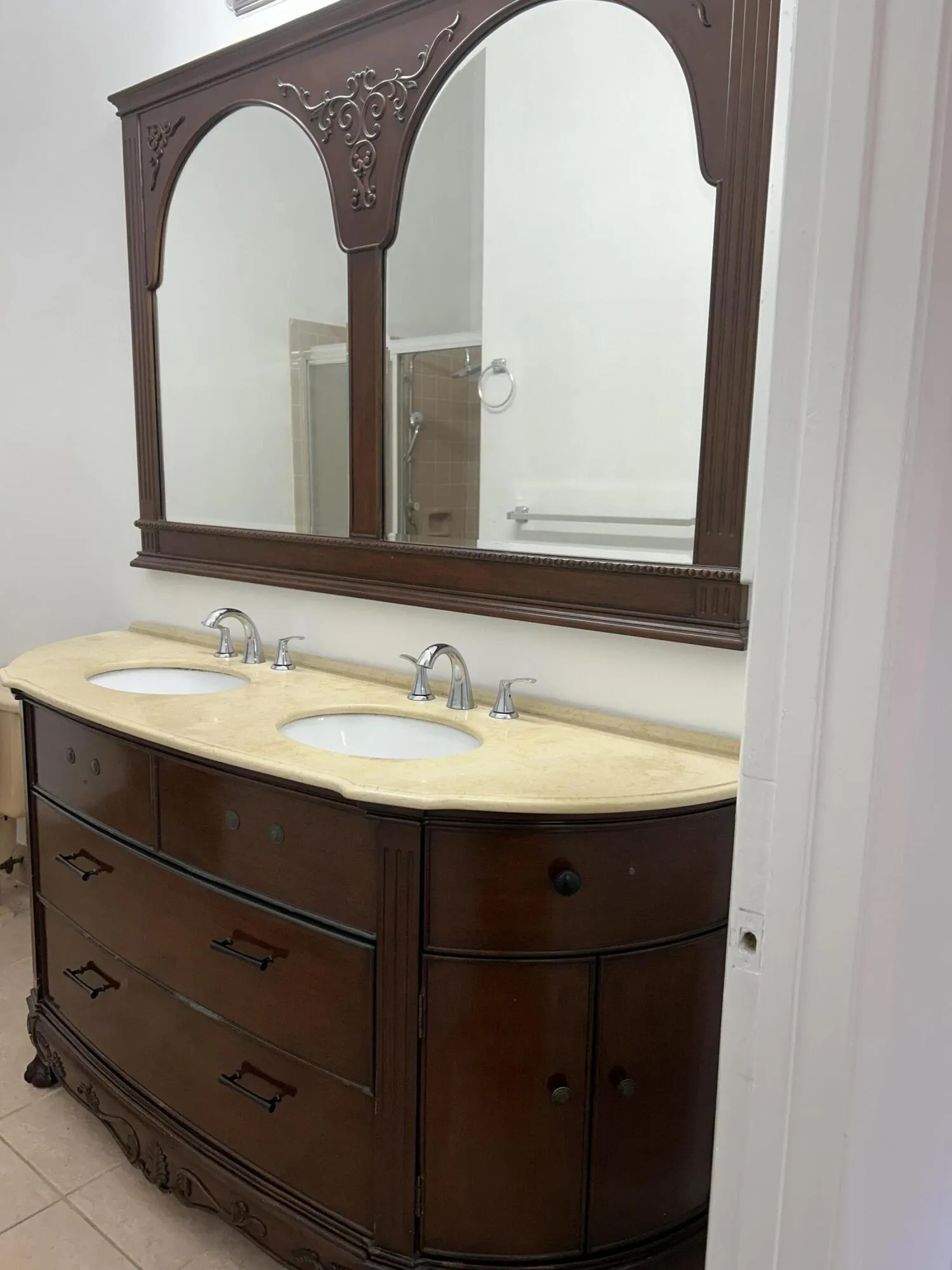 master bath 22682