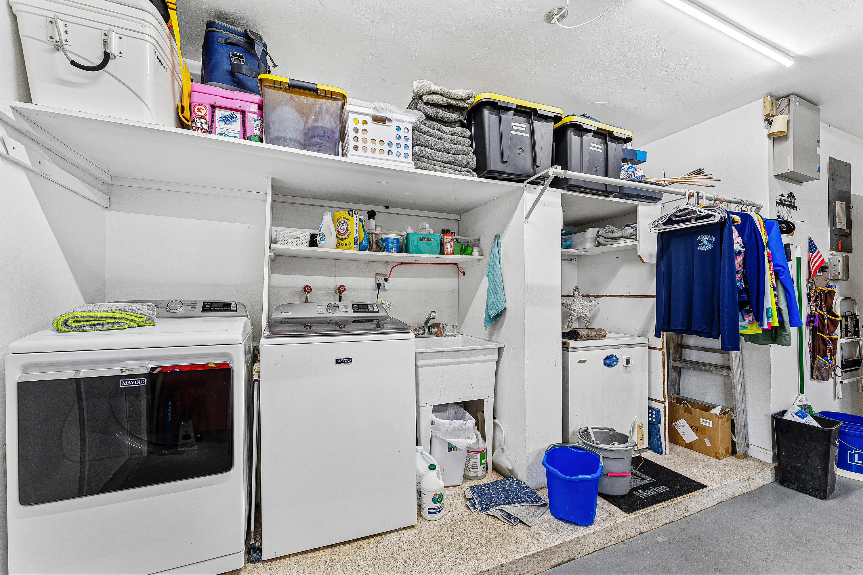 Garage-1