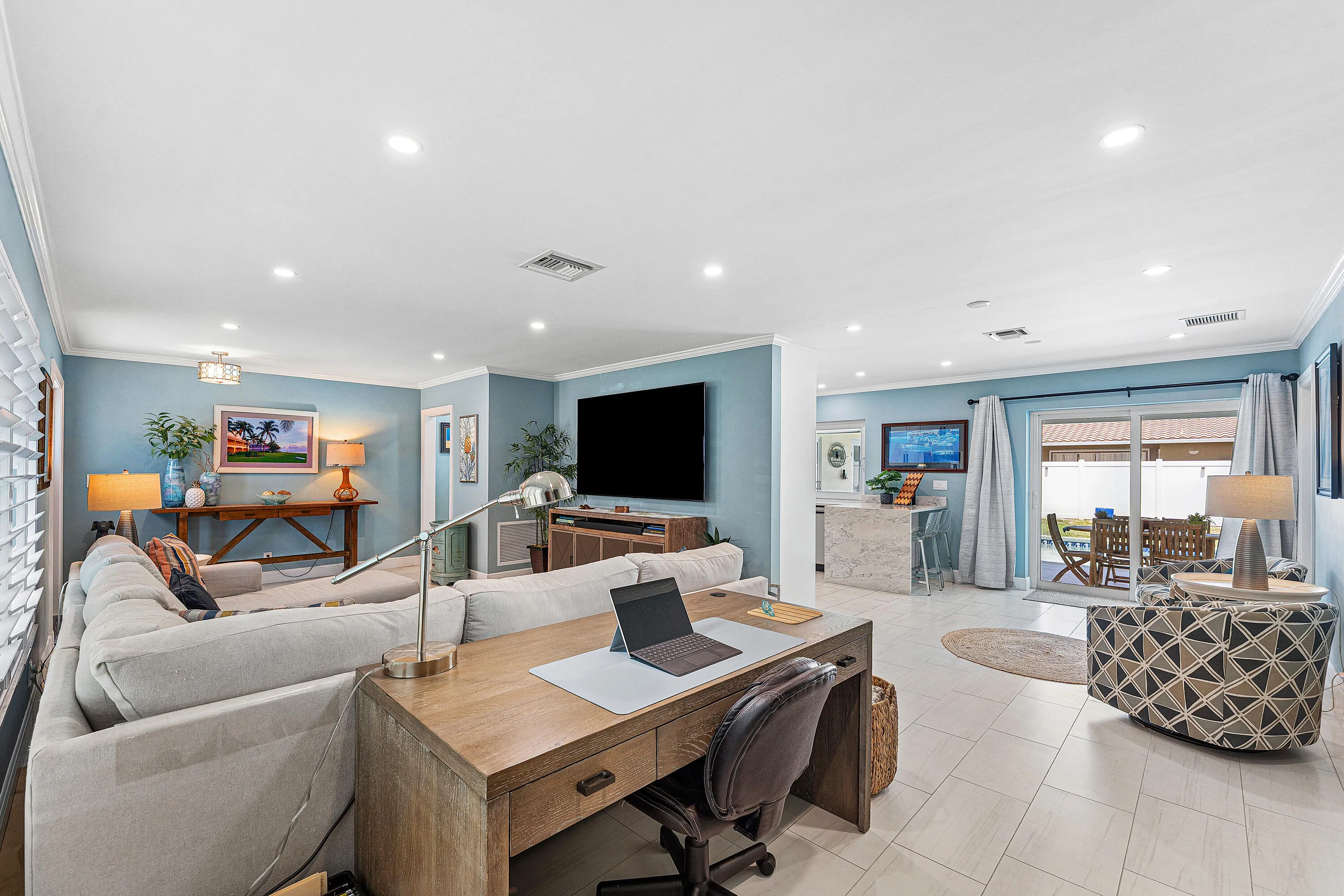 Living Room-2