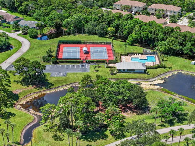 The Heritage Ridge heated pool, club house, tennis and pickle ball courts.