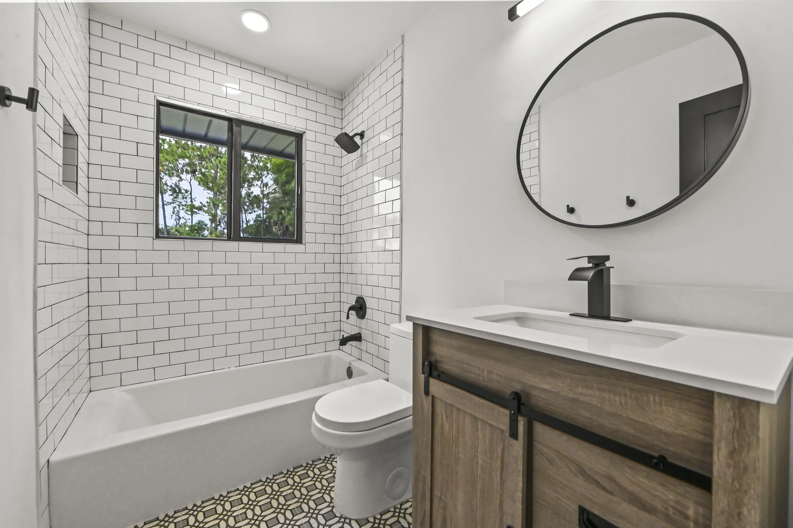 39 Bathroom 01