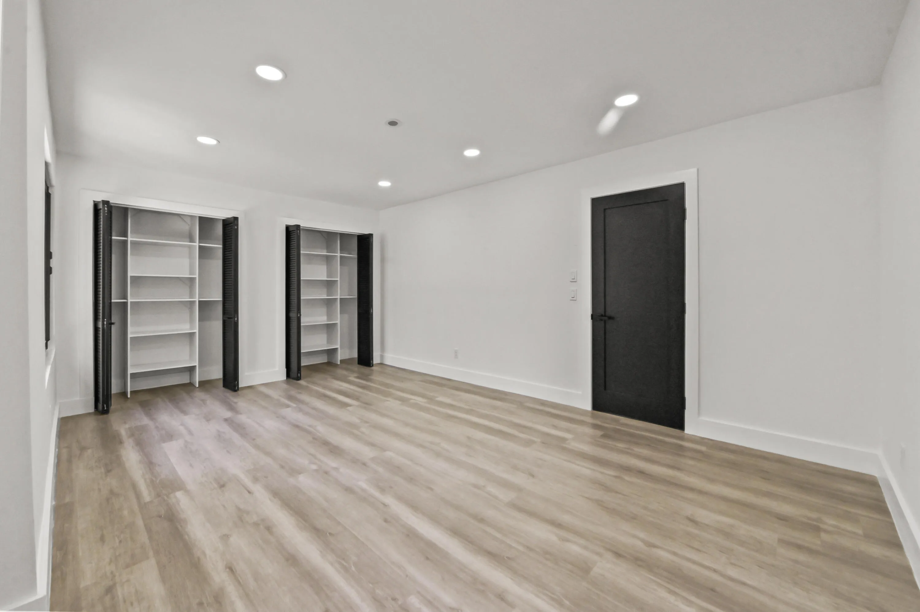 36 Bedroom 02