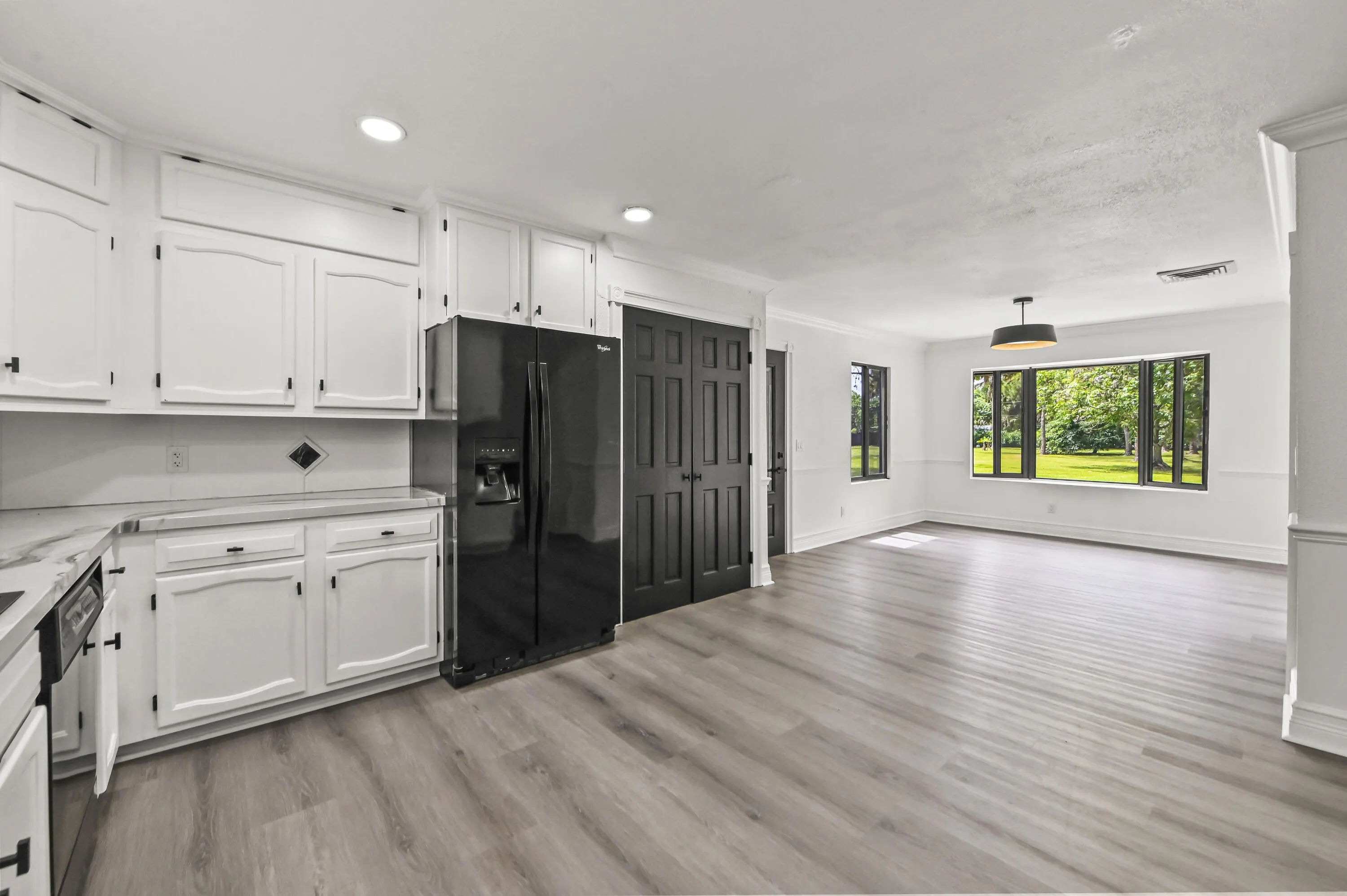 15 Kitchen 03