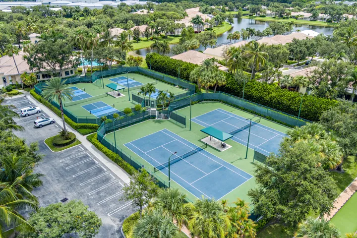 Tennis & Pickleball courts