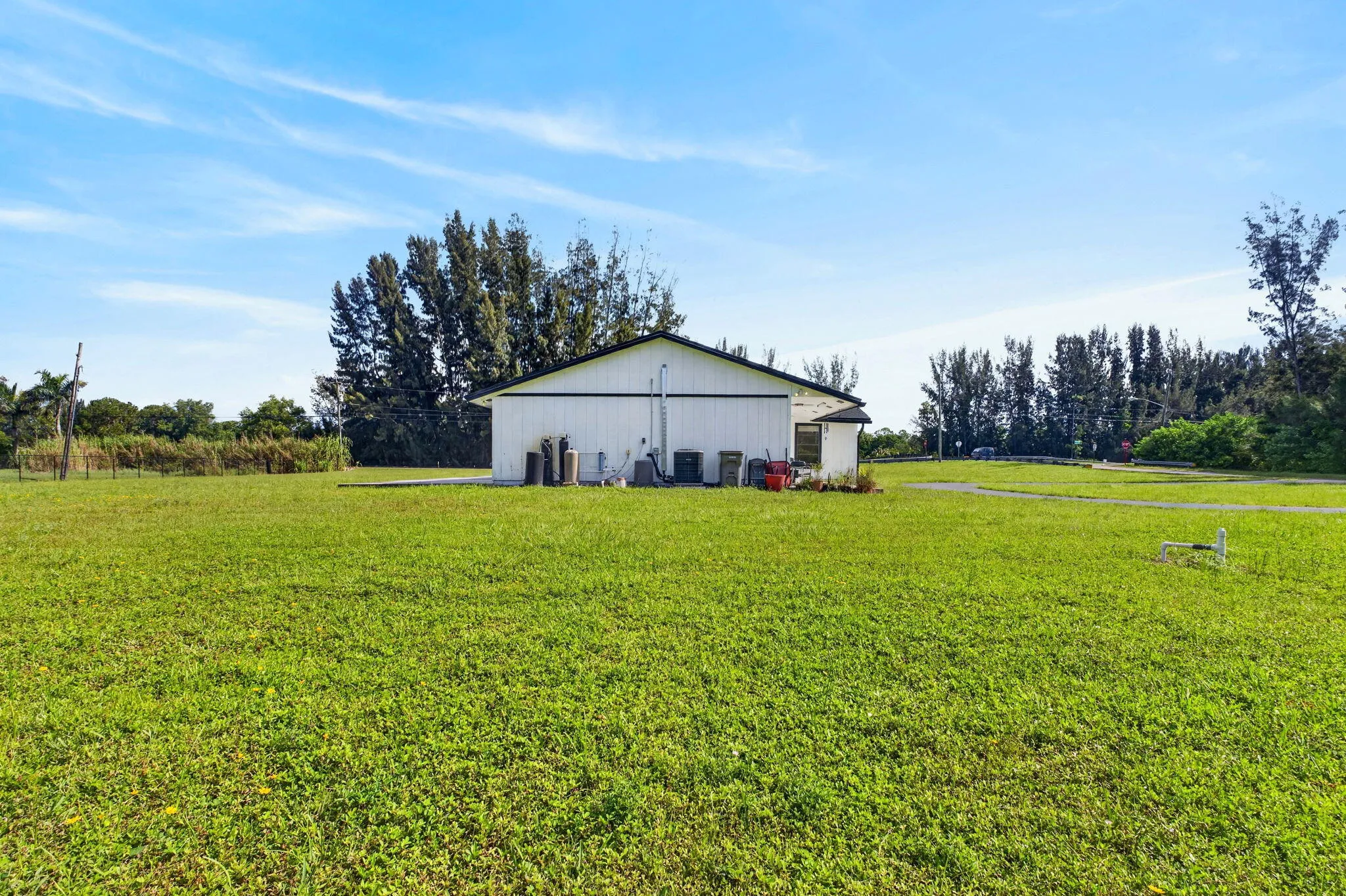 Property photo 33
