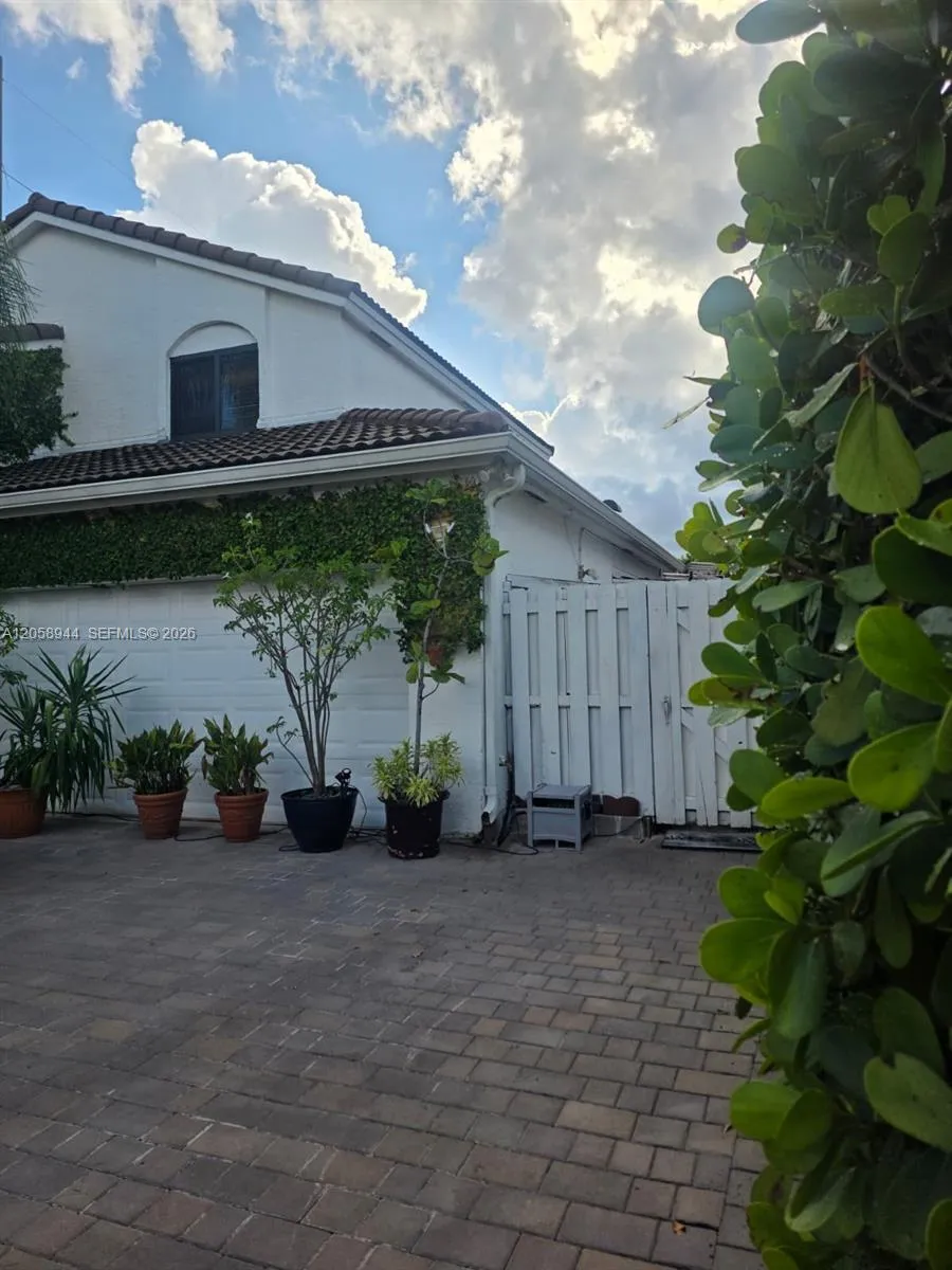 Property photo 40