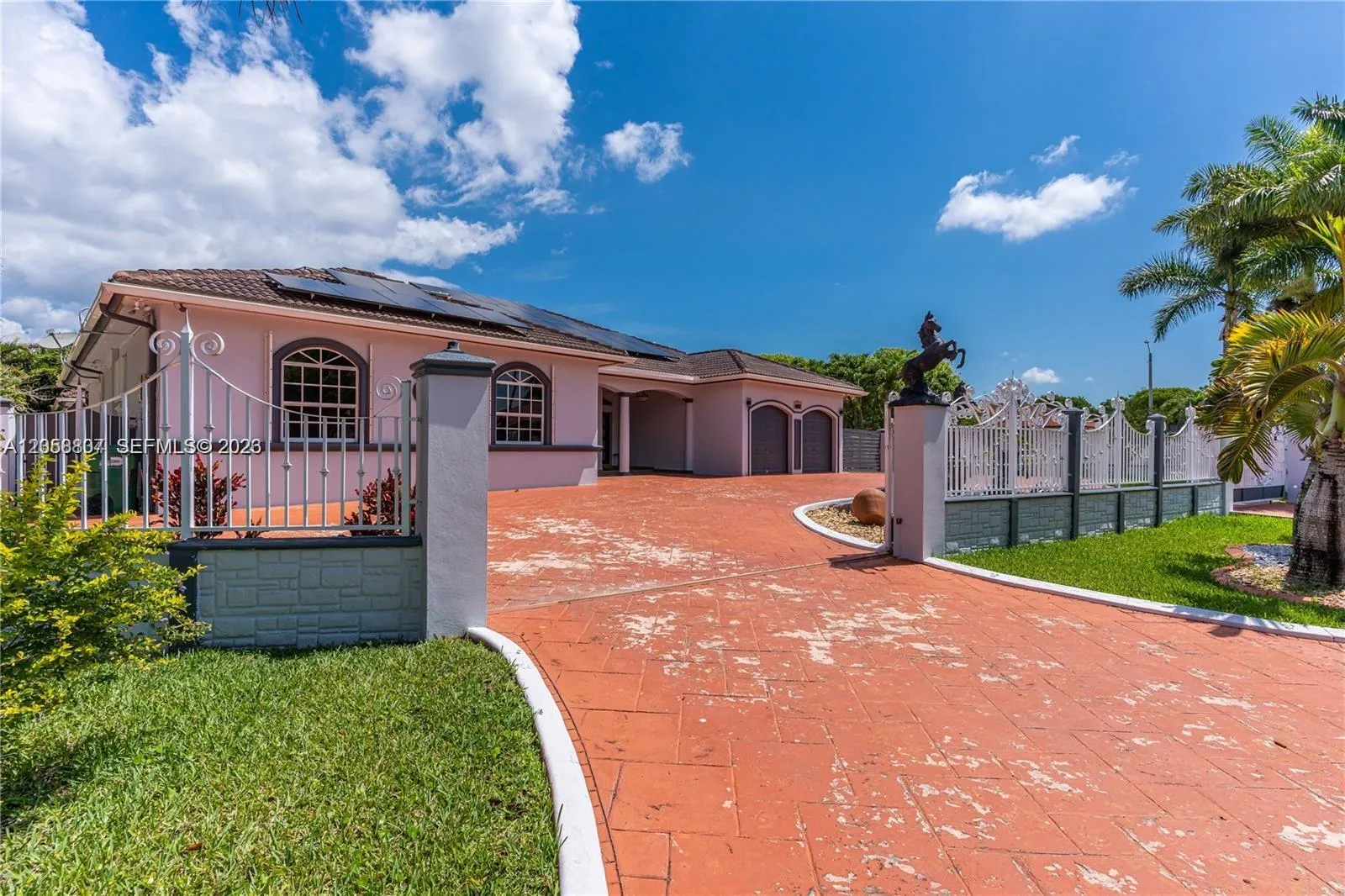 Property photo 44
