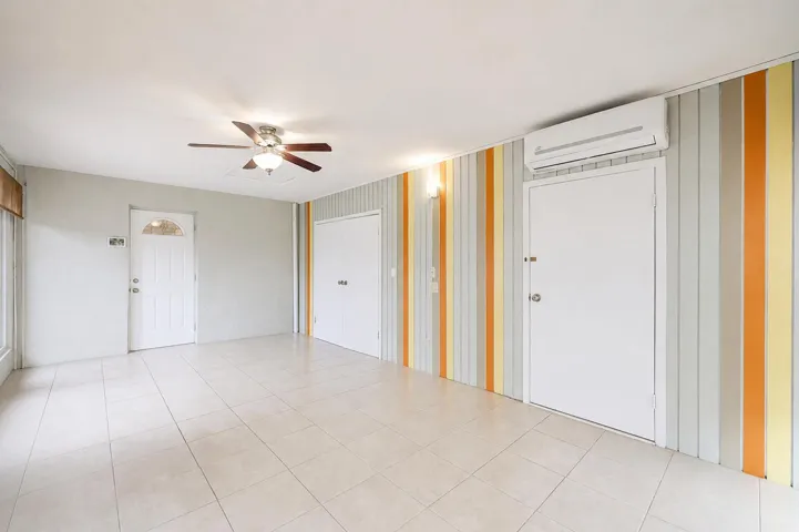 Guest Bedroom - Room 3