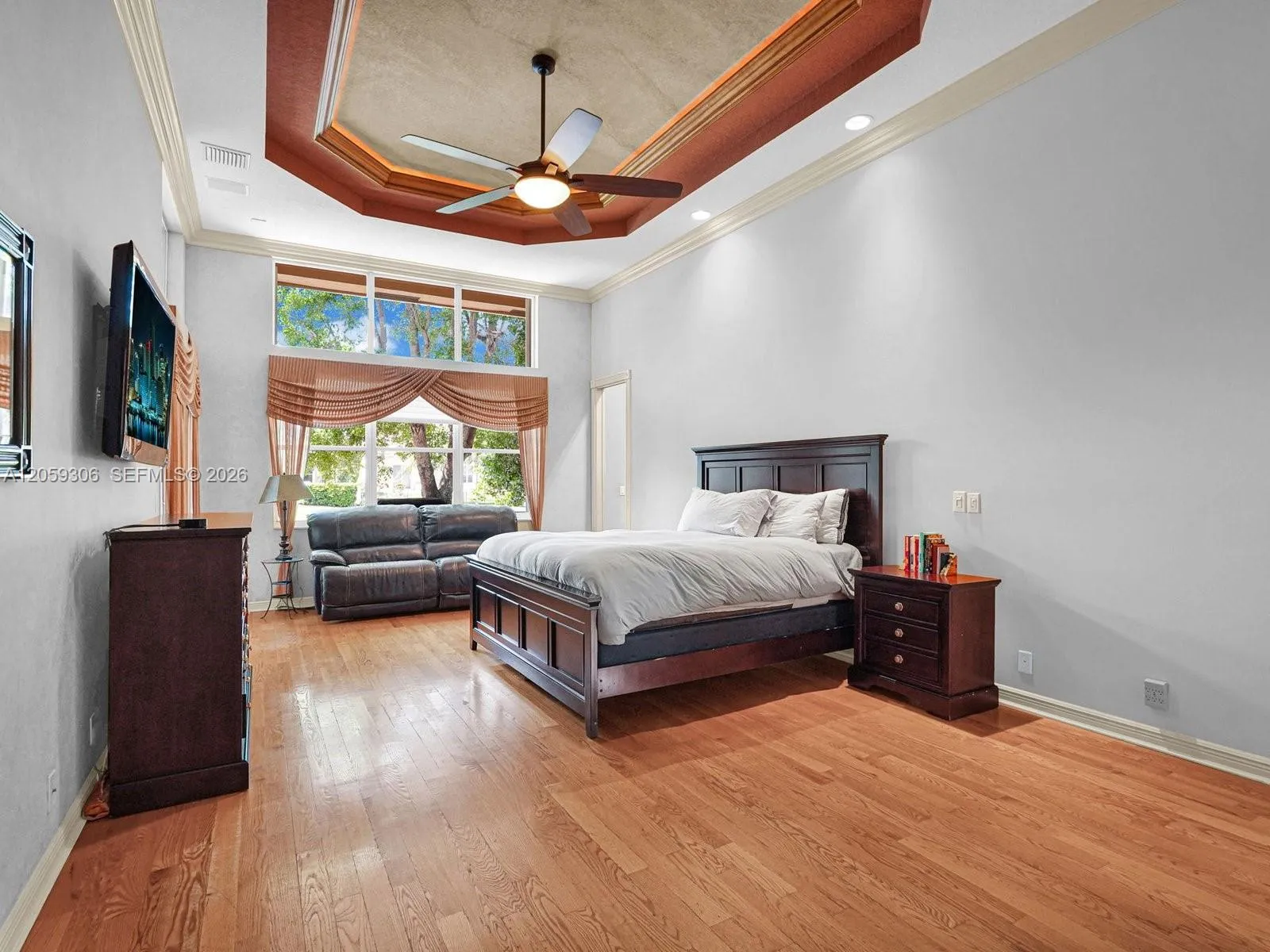 Extra Large Primary Bedroom