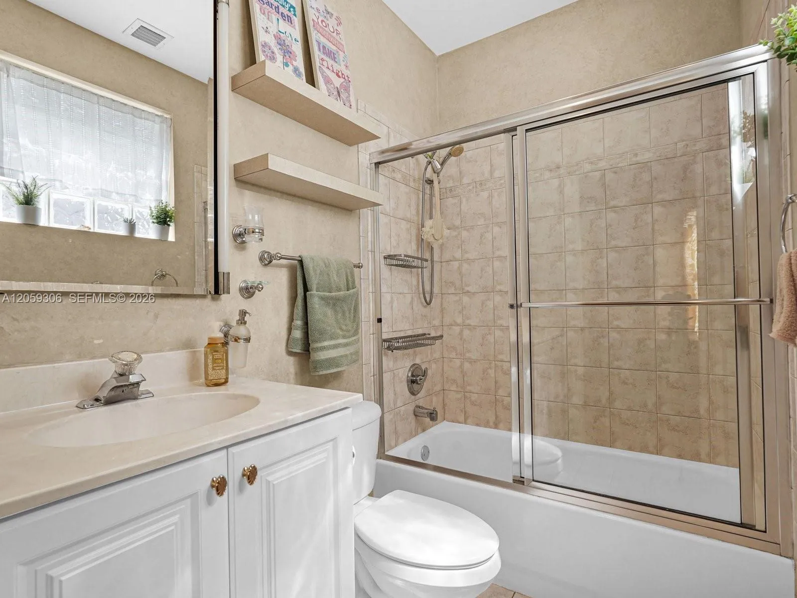 2nd Primary Bath