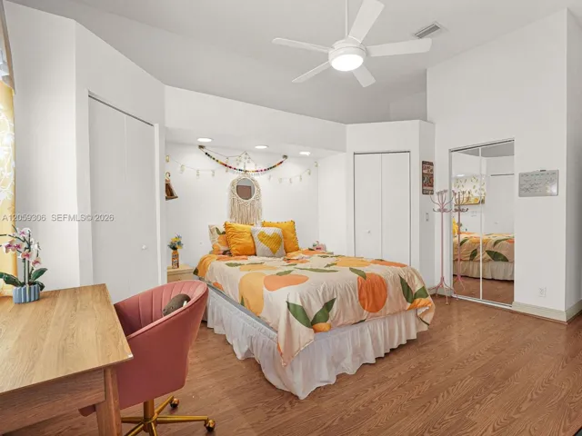 2nd Bedroom