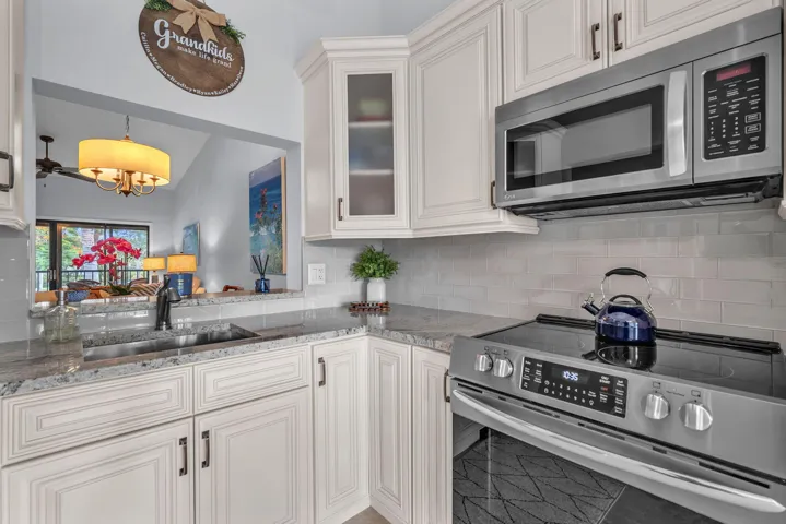 40-web-or-mls-DSC03277 - Copy