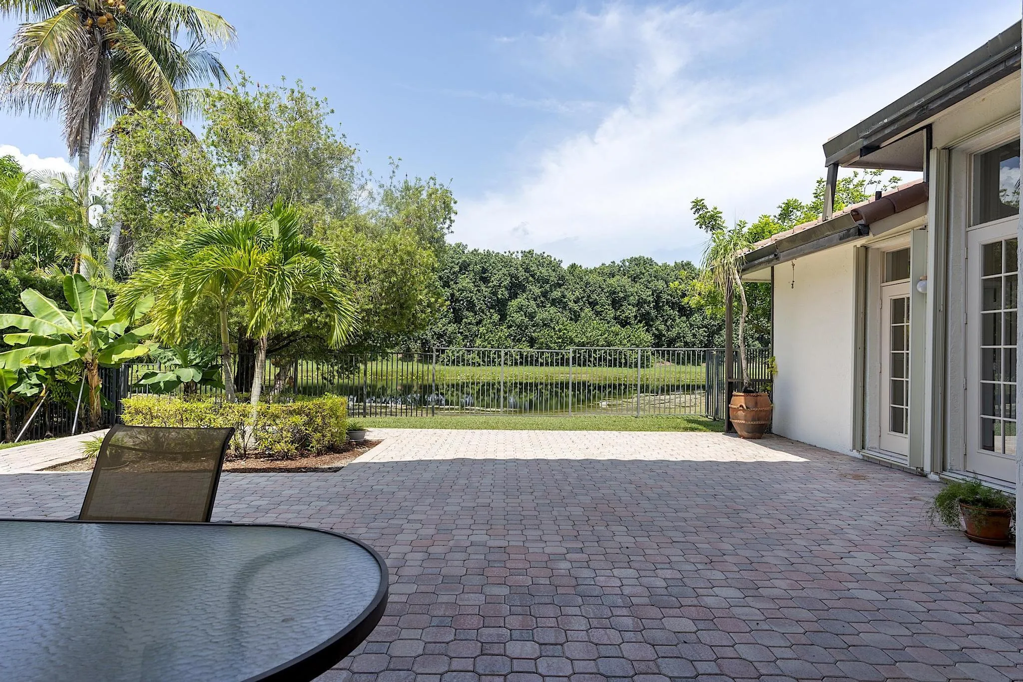 875 Bayside Lane weston FL- - 054