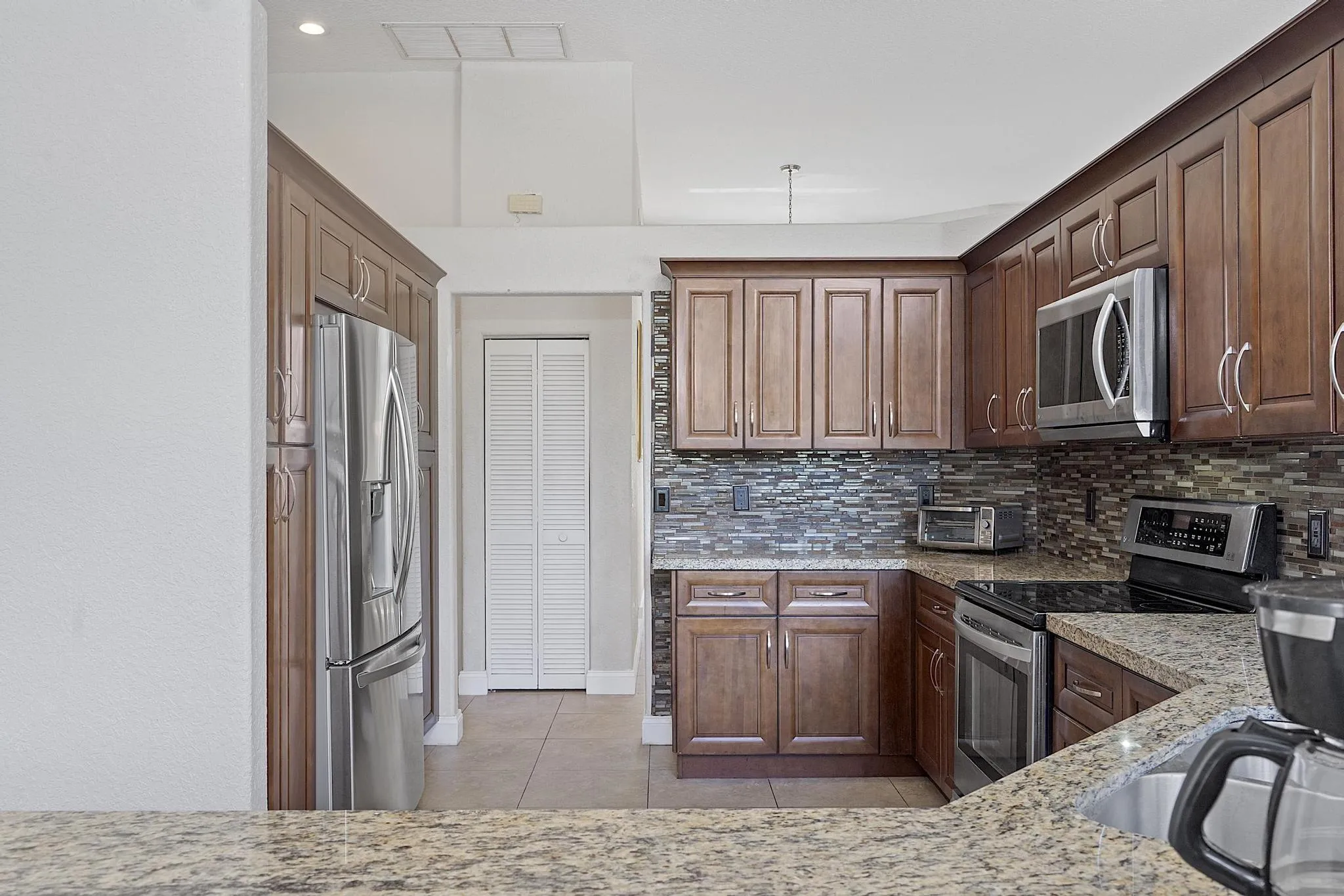 875 Bayside Lane weston FL- - 029