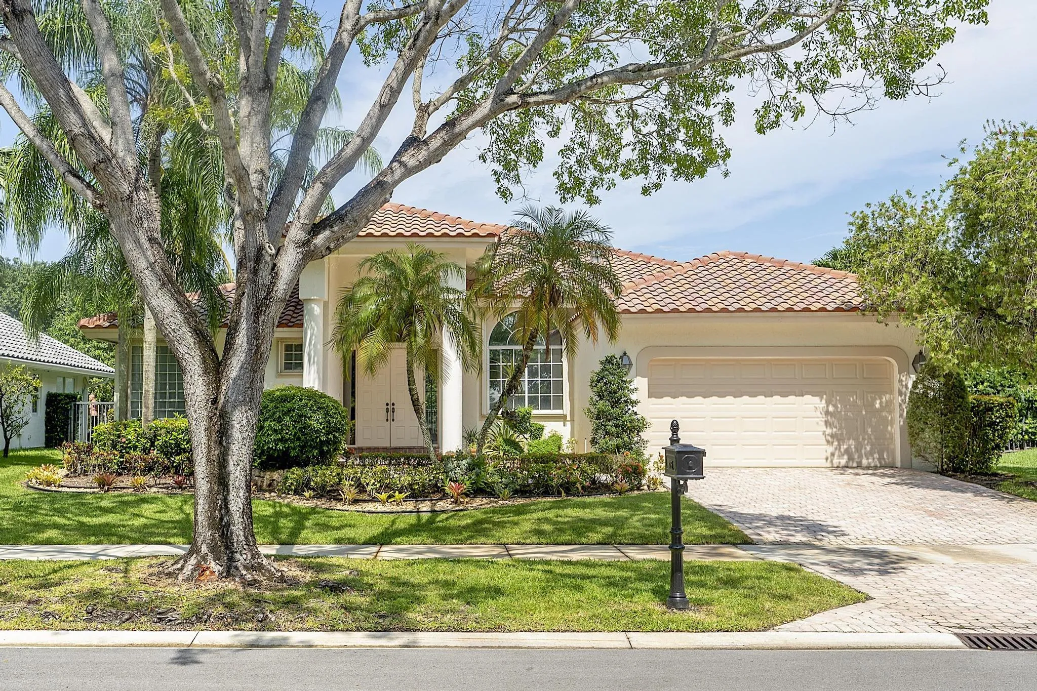 875 Bayside Lane weston FL- - 010