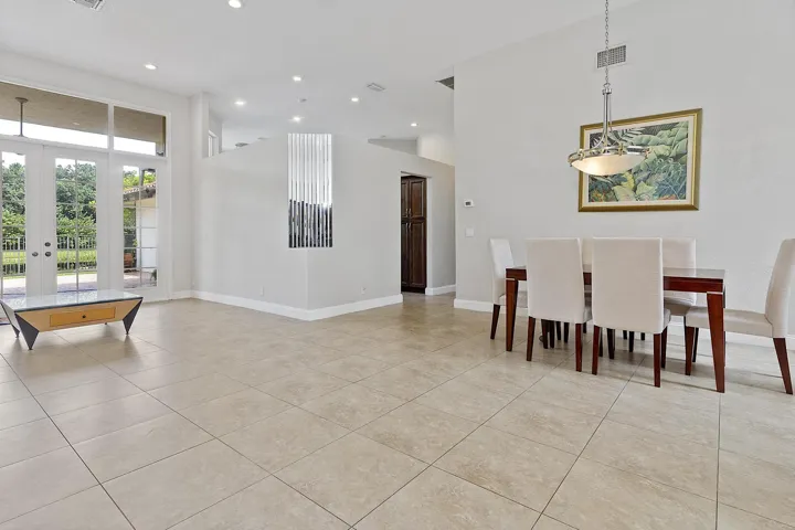 875 Bayside Lane weston FL- - 012