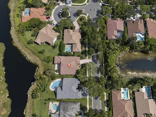 875 Bayside Lane weston FL- - 007