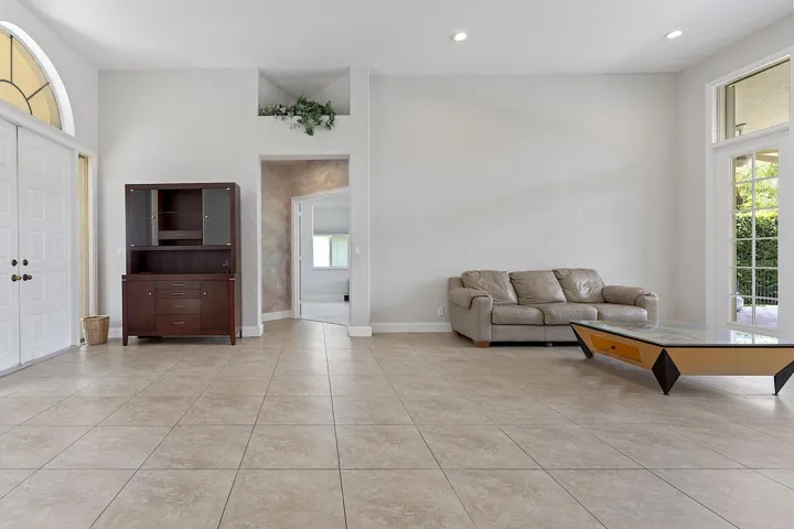 875 Bayside Lane weston FL- - 016