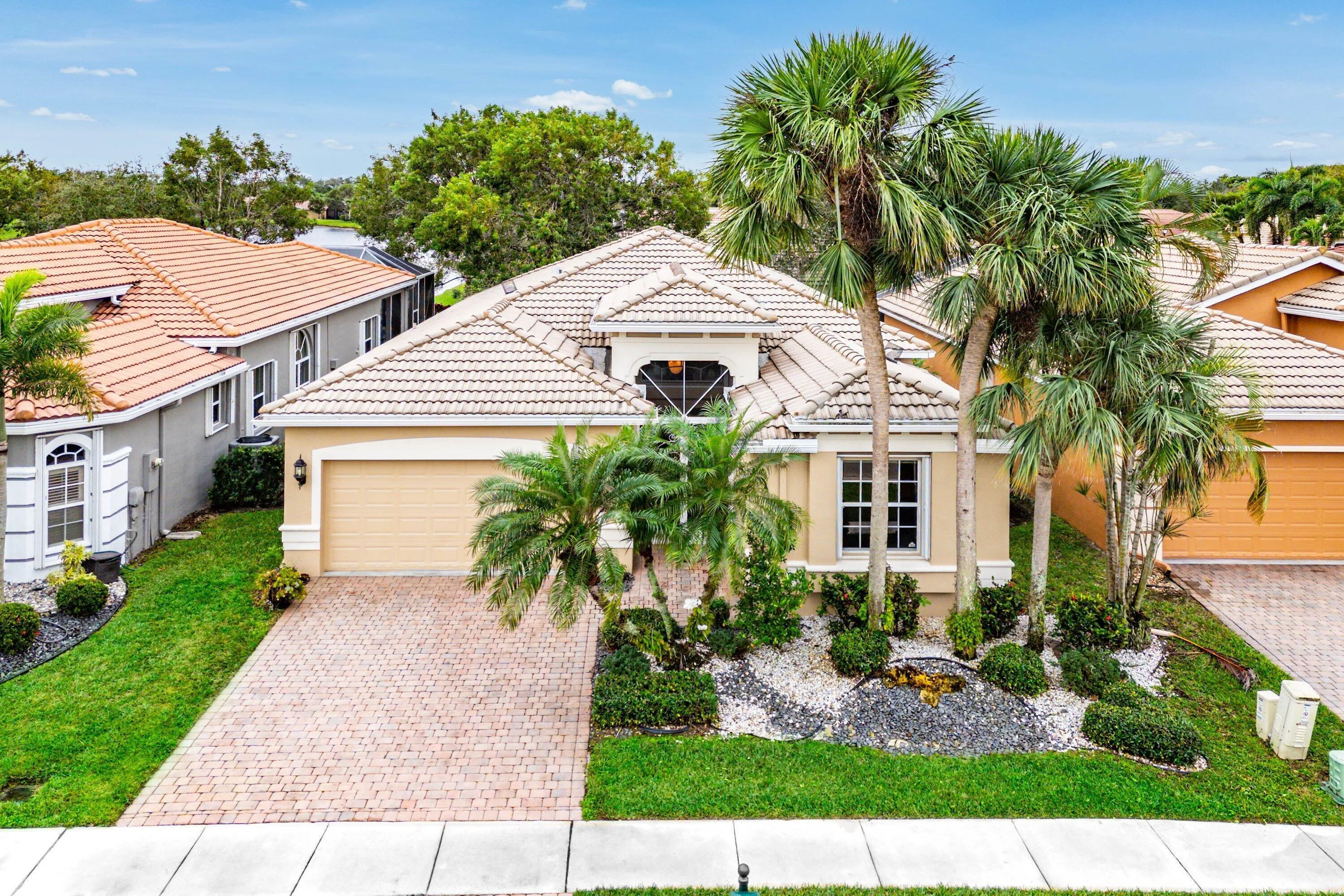 041-8688ViaAvellino-LakeWorth-FL-33467-S