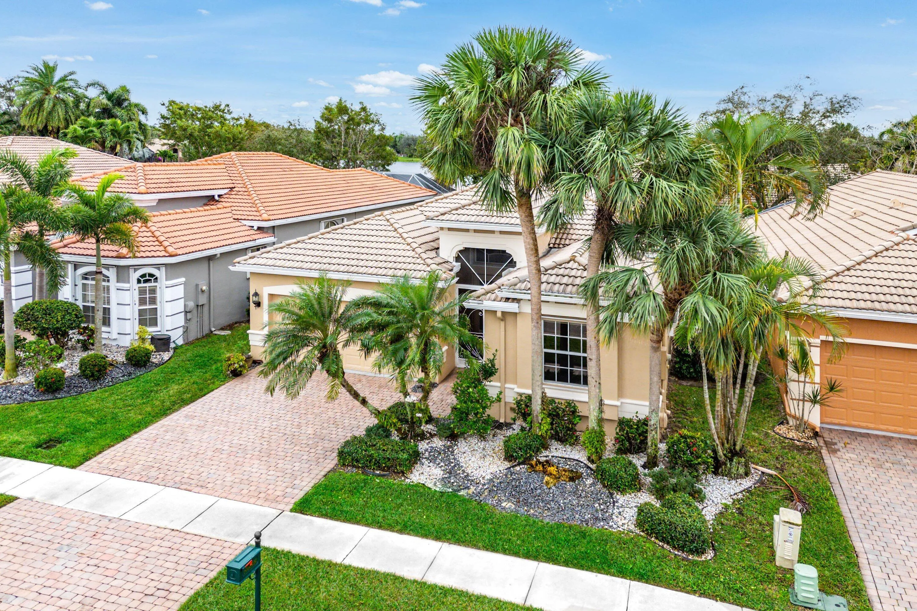 043-8688ViaAvellino-LakeWorth-FL-33467-S