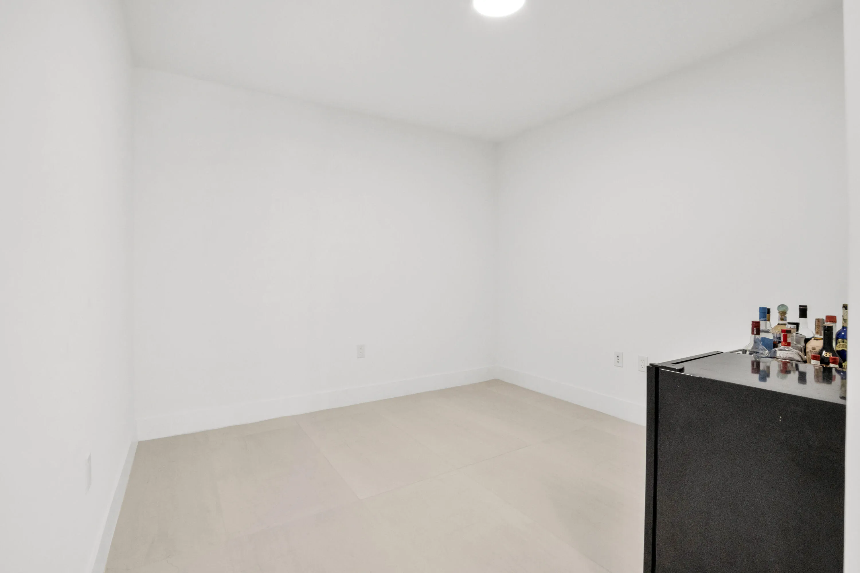 151 N Seabreeze Blvd unit 504-36