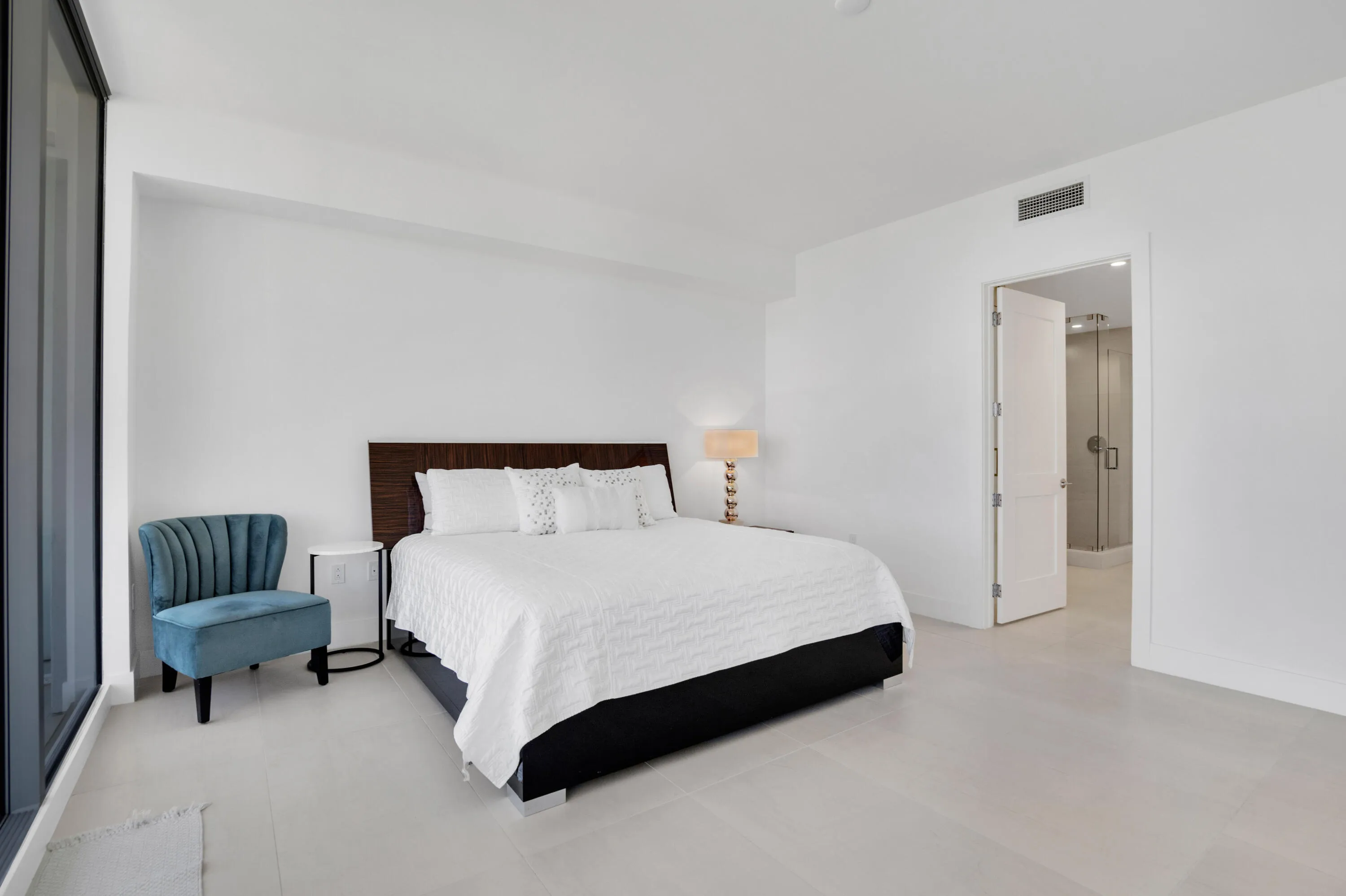 151 N Seabreeze Blvd unit 504-15
