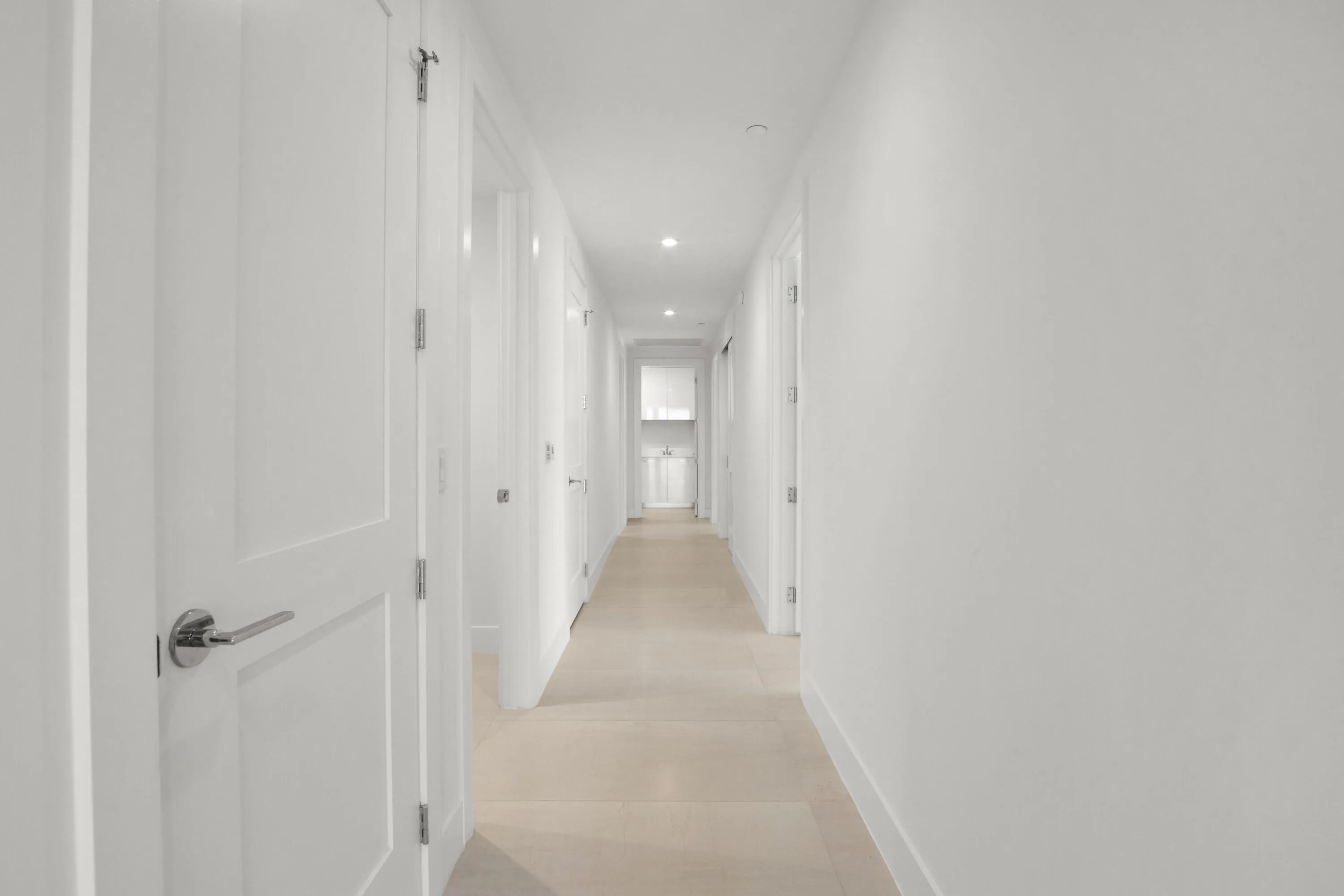 151 N Seabreeze Blvd unit 504-24