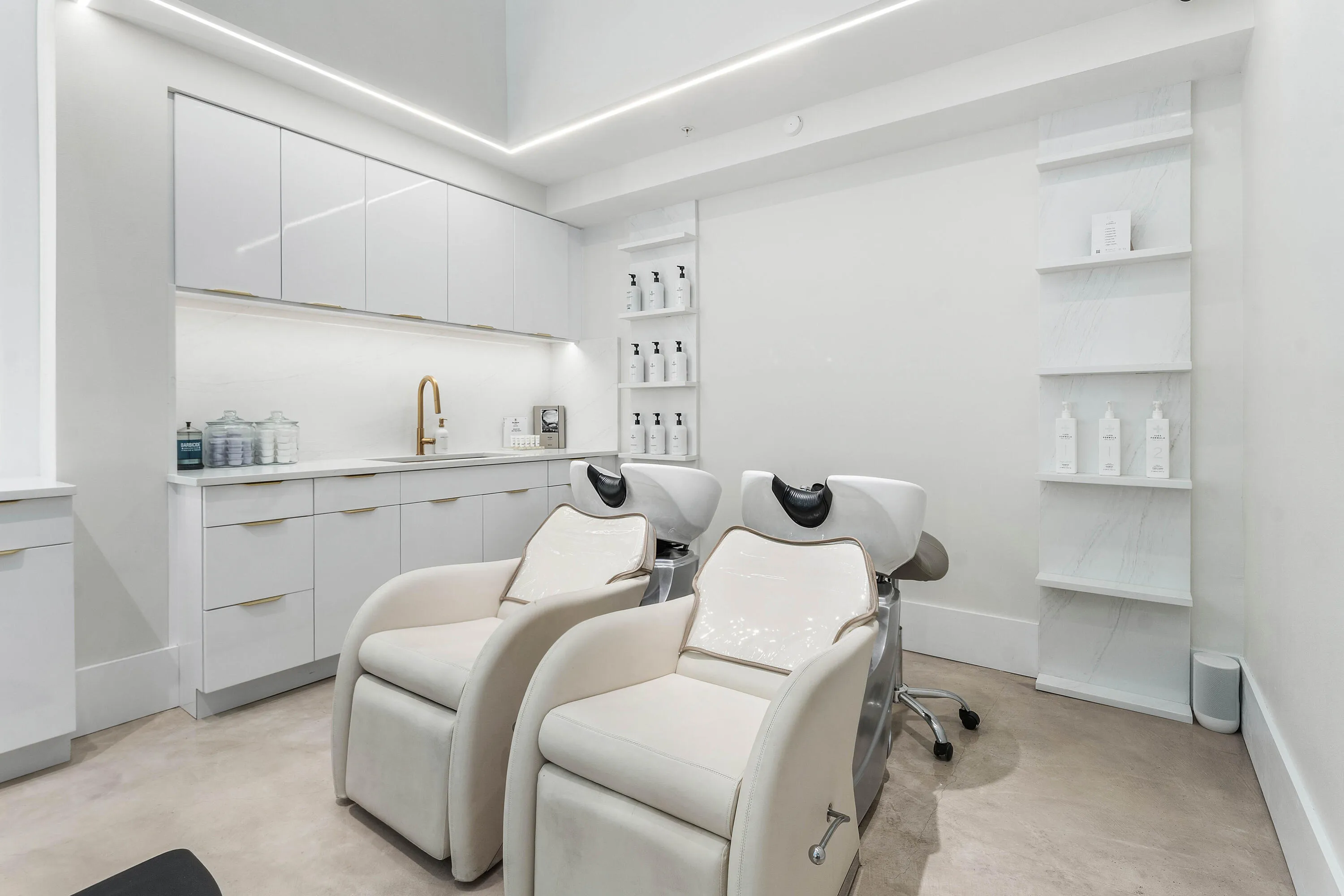 Shampoo Bowls can be removed for a multi-use space