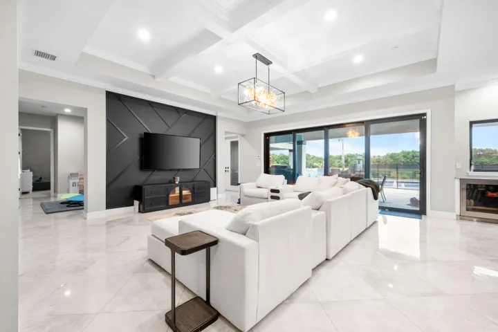 3865SWStoneybrookWay-0011