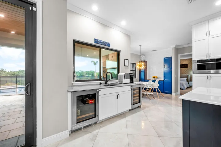 3865SWStoneybrookWay-0031