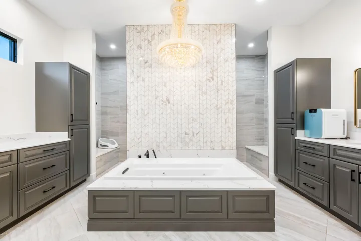 3865SWStoneybrookWay-0037