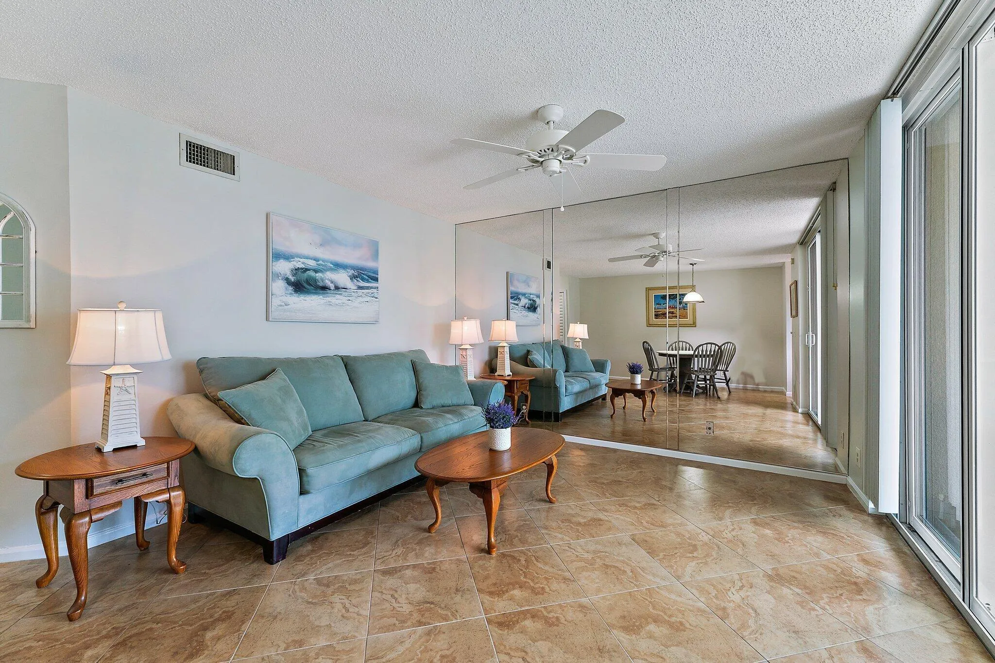 011-353US1NC203-Jupiter-FL-SMALL