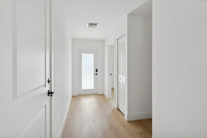 Main hallway facing front​​‌​​​​‌​​‌‌​‌‌​​​‌‌​‌​‌​‌​​​‌​​ door