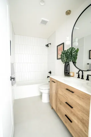 Guest/hall bath
