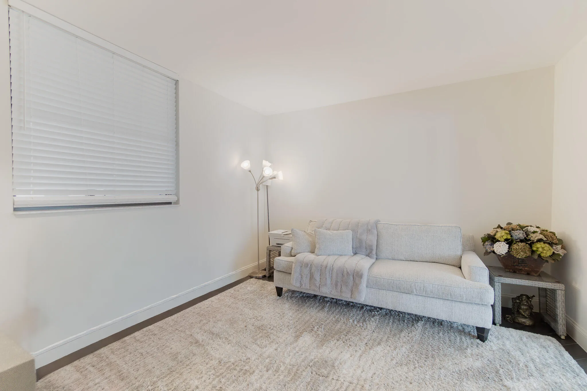 office/3rd bedroom