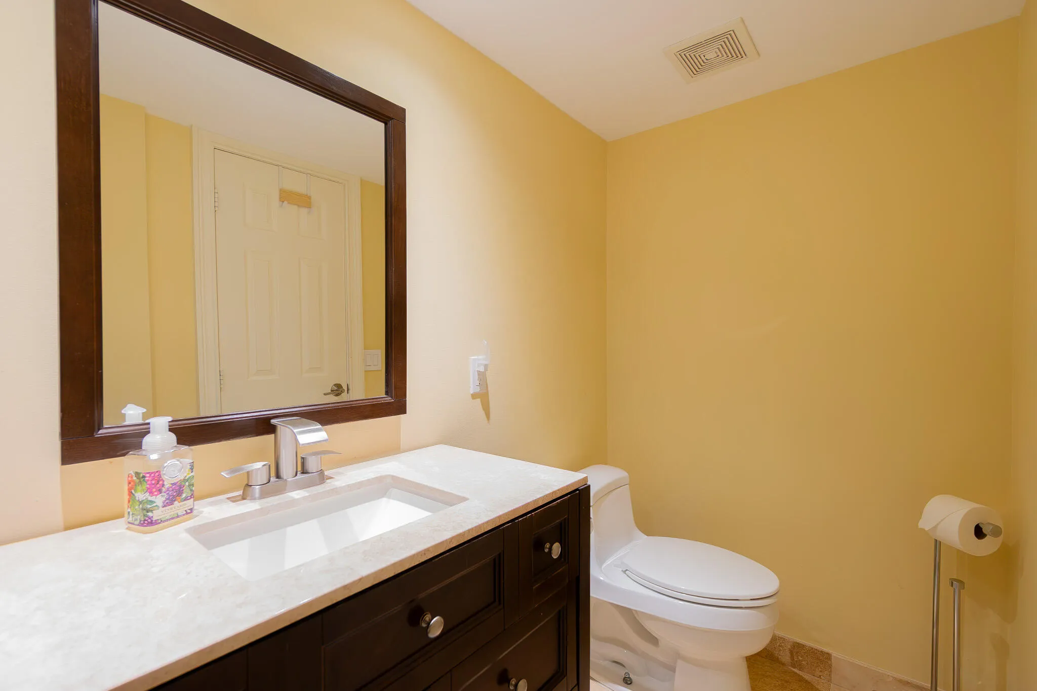 1st floor guest bathroom