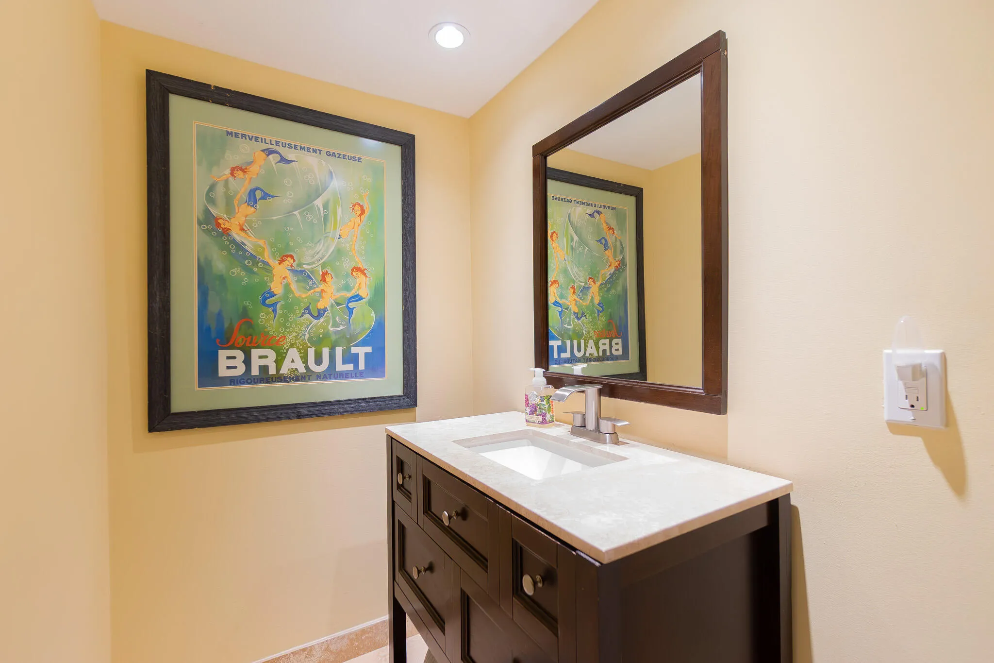 1/2 bath