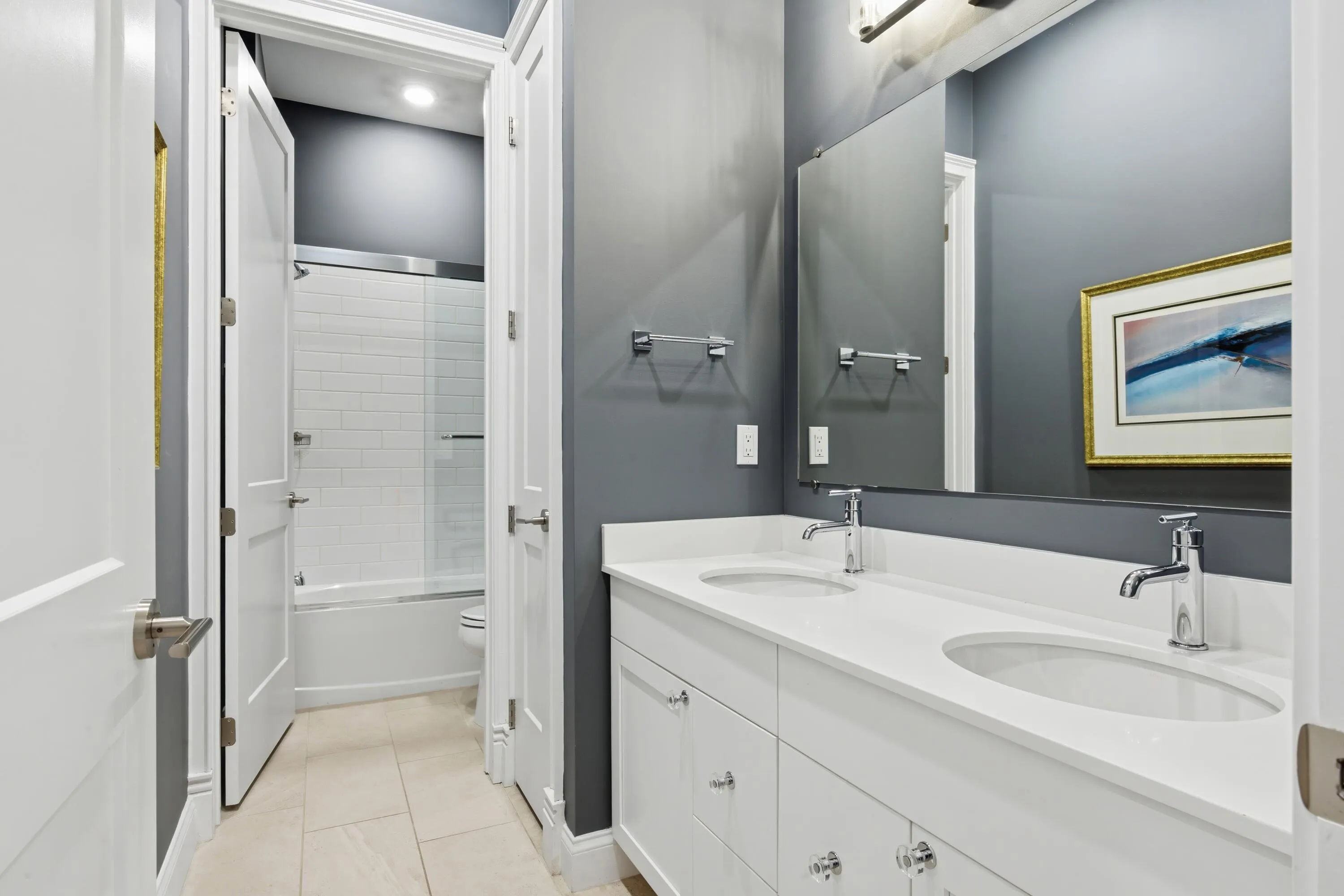 GUEST BATHROOM 2