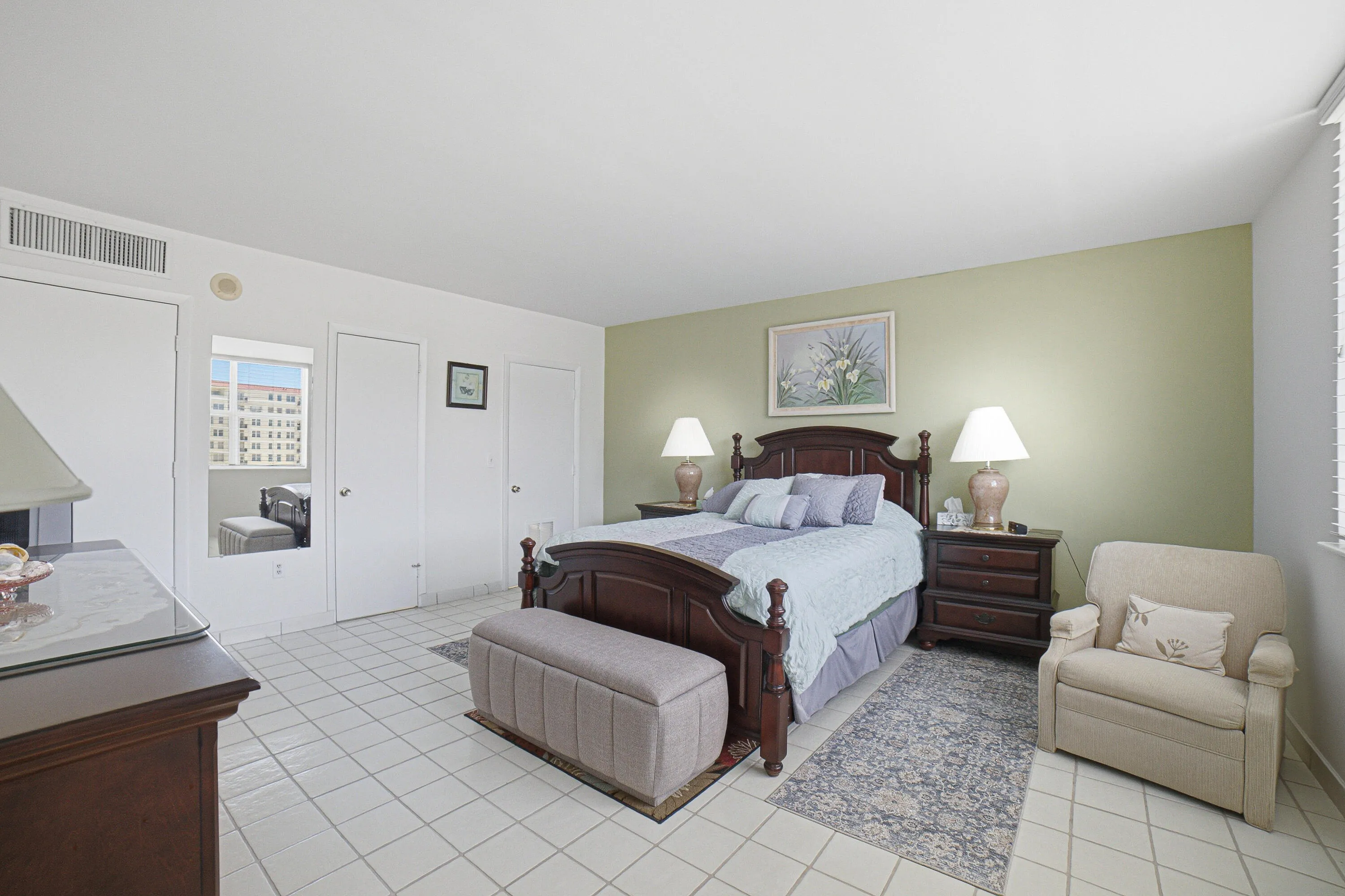 Bedroom2